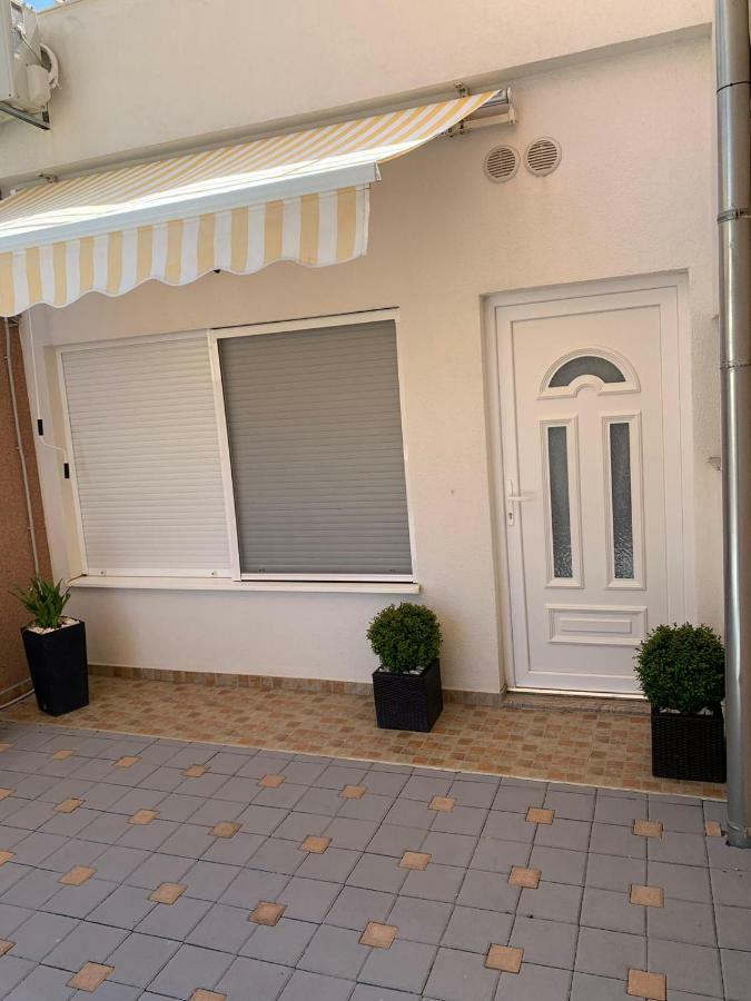 Apartments Villa Zica トロギール エクステリア 写真