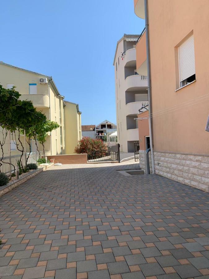 Apartments Villa Zica トロギール エクステリア 写真